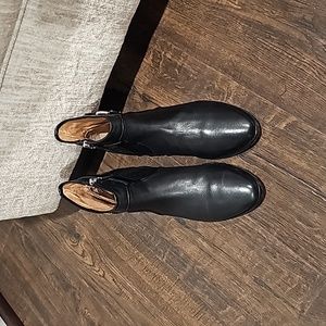 Louise et Cie Zora Ankle Boots Black Leather Zip Size 8.5